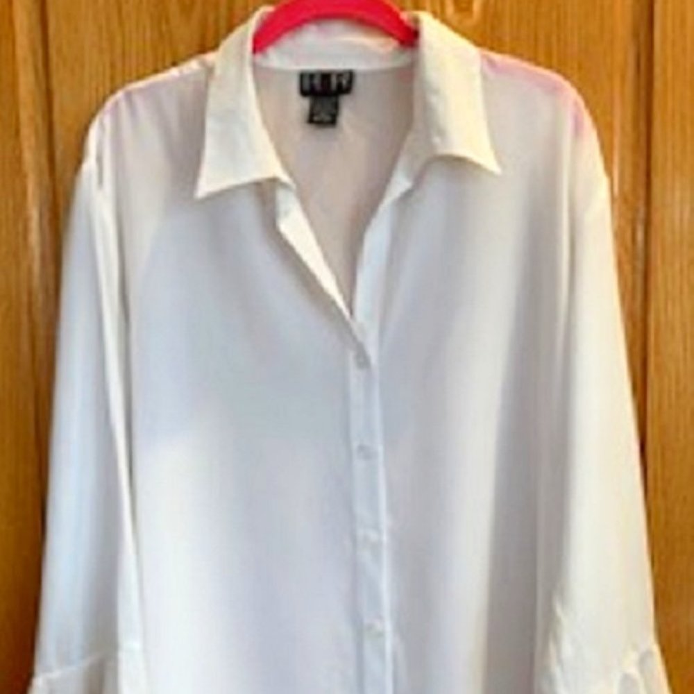 R2R White Polyester Long Sleeve Bell Cuffs Button Front Shirt Blouse Sz: 1X
